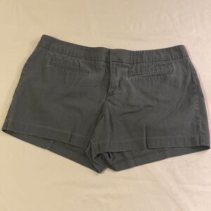 Gap Women’s Charcoal Canvas Shorts Size 10 3.5” inseam NWOT